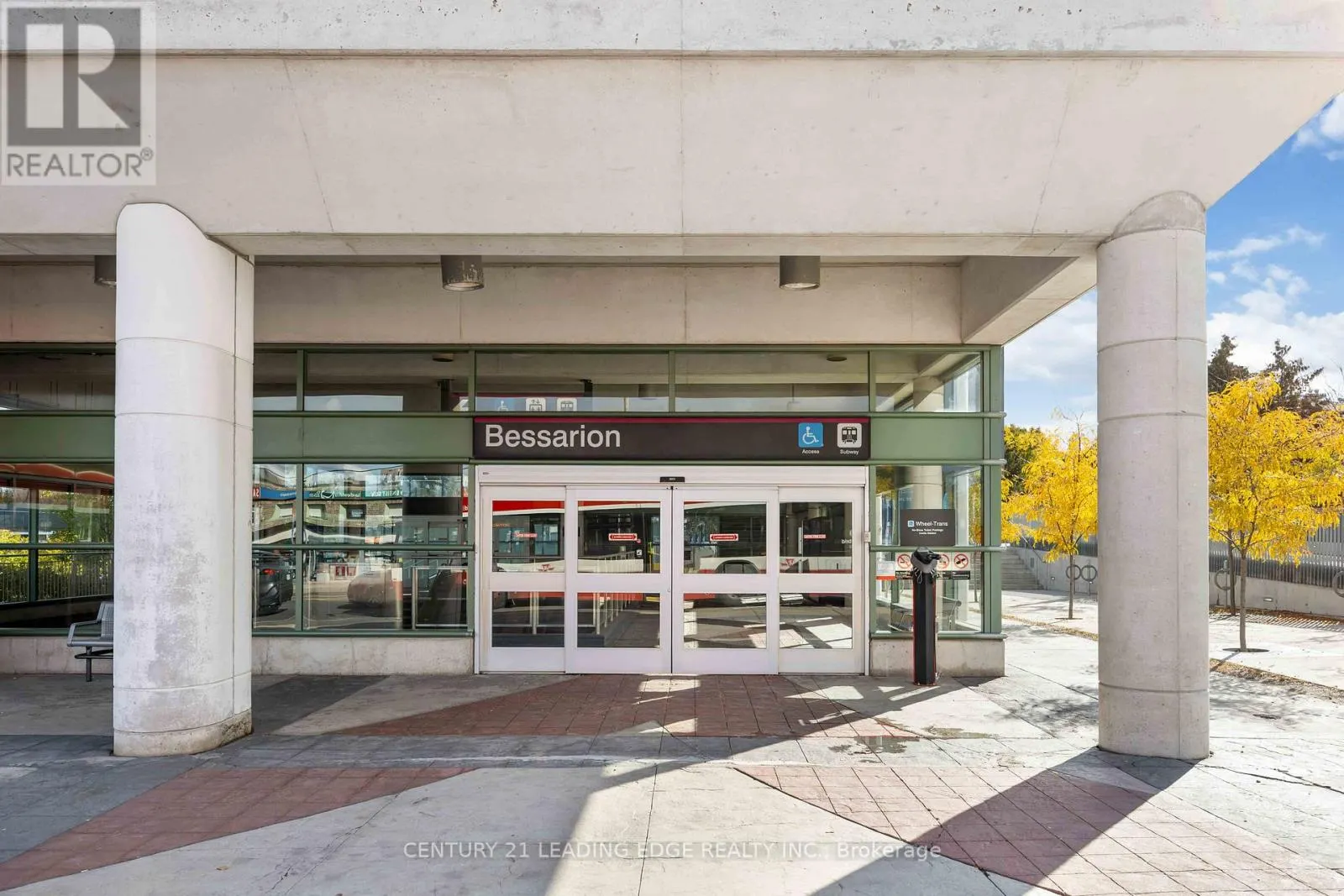 1106 - 72 ESTHER SHINER BOULEVARD