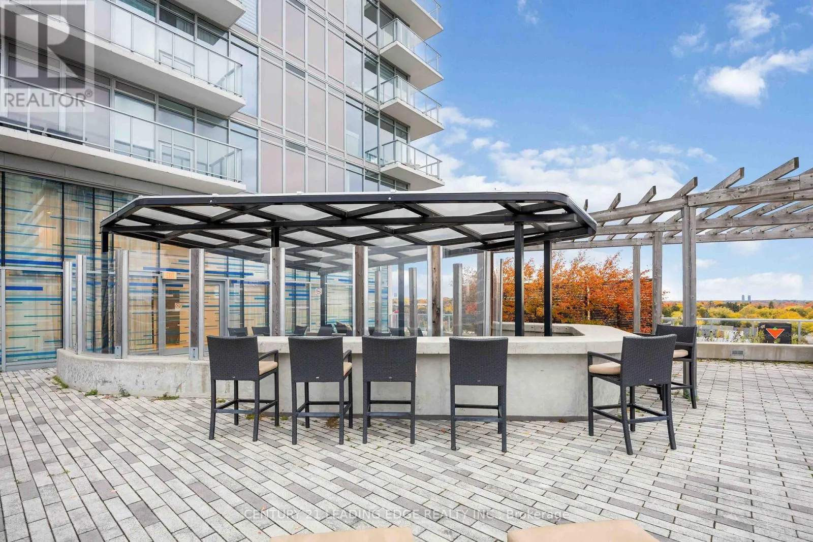 1106 - 72 ESTHER SHINER BOULEVARD