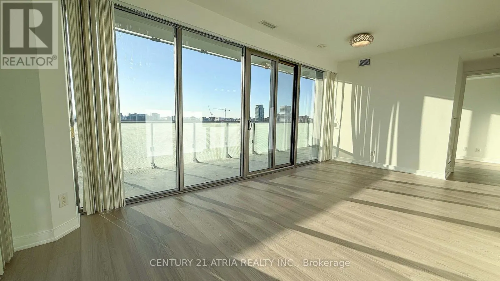 1805 - 57 ST. JOSEPH STREET