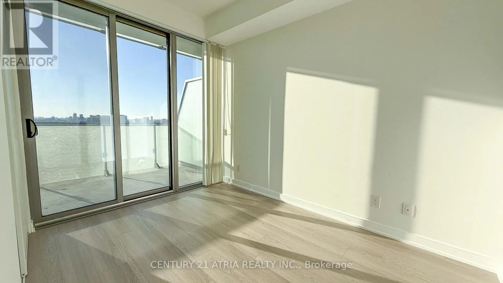 1805 - 57 ST. JOSEPH STREET