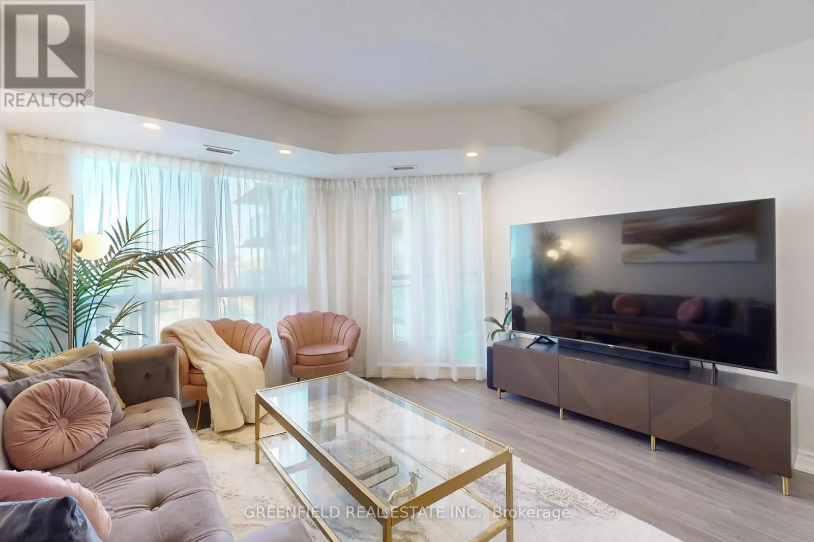 311 - 920 SHEPPARD AVENUE W