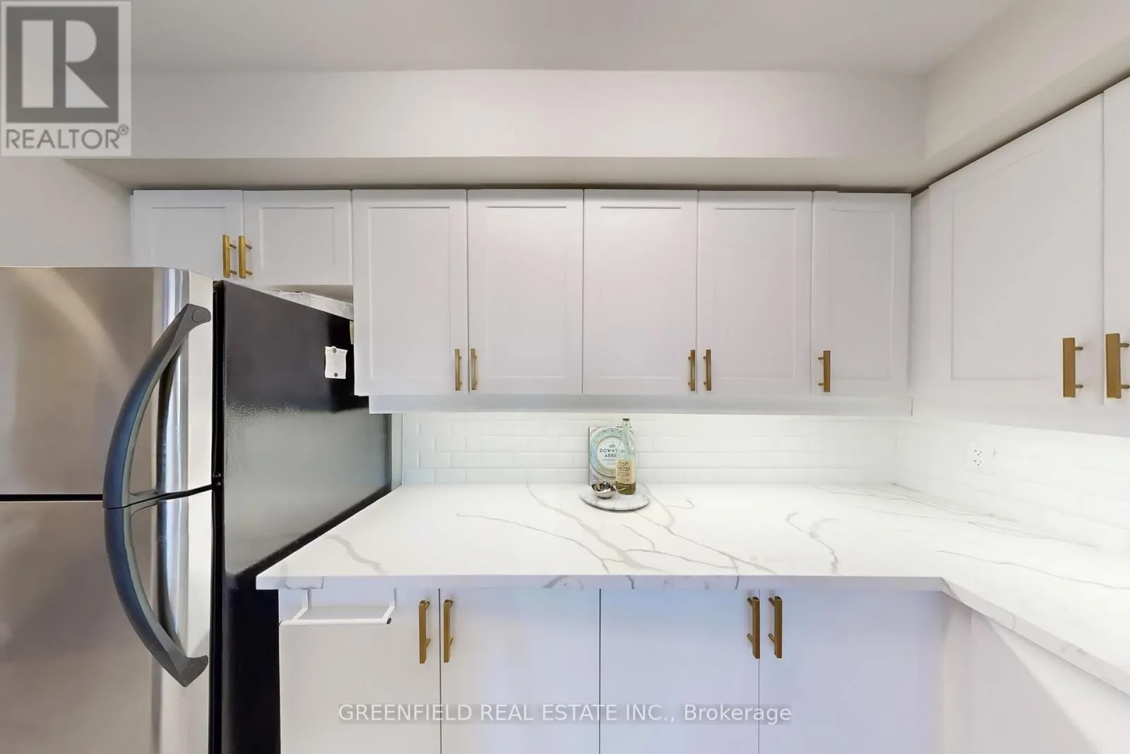 311 - 920 SHEPPARD AVENUE W