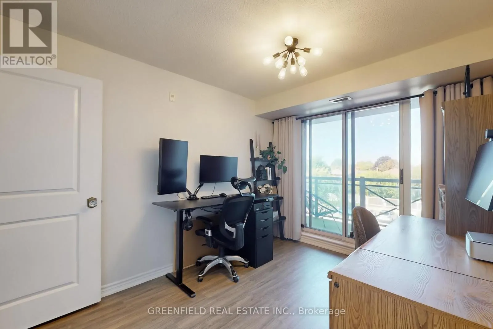 311 - 920 SHEPPARD AVENUE W