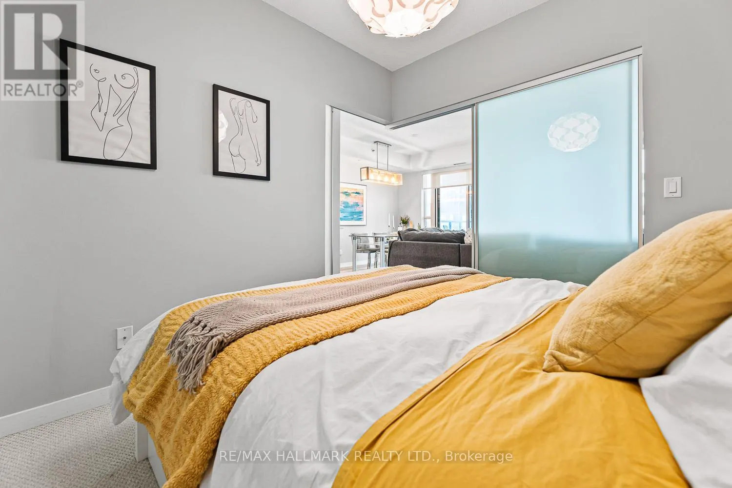 709 - 69 LYNN WILLIAMS STREET