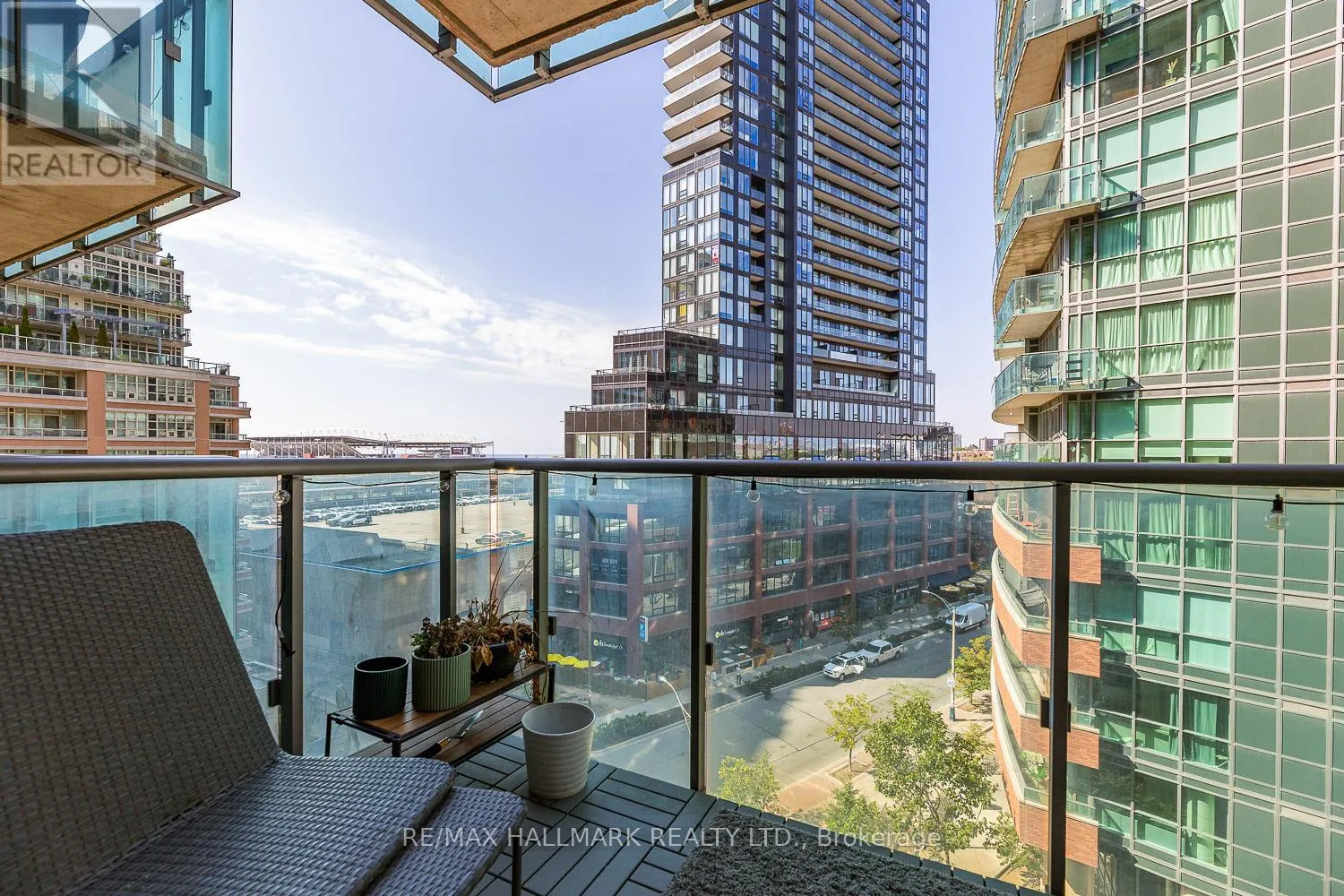 709 - 69 LYNN WILLIAMS STREET