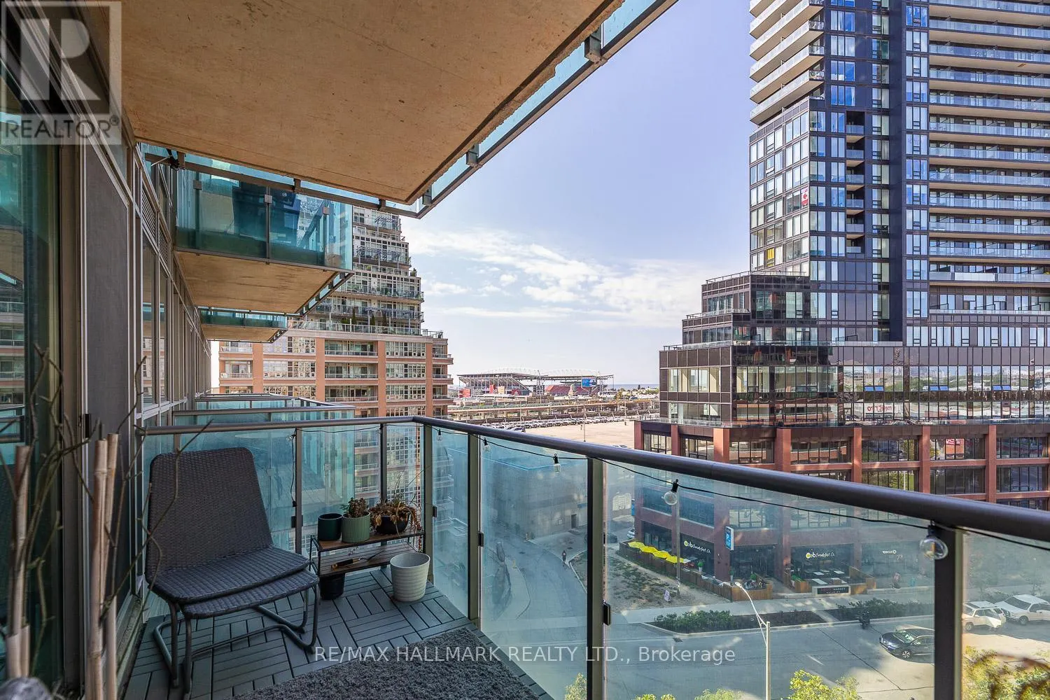 709 - 69 LYNN WILLIAMS STREET