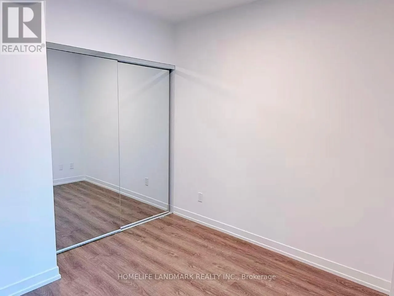 2201 - 771 YONGE STREET