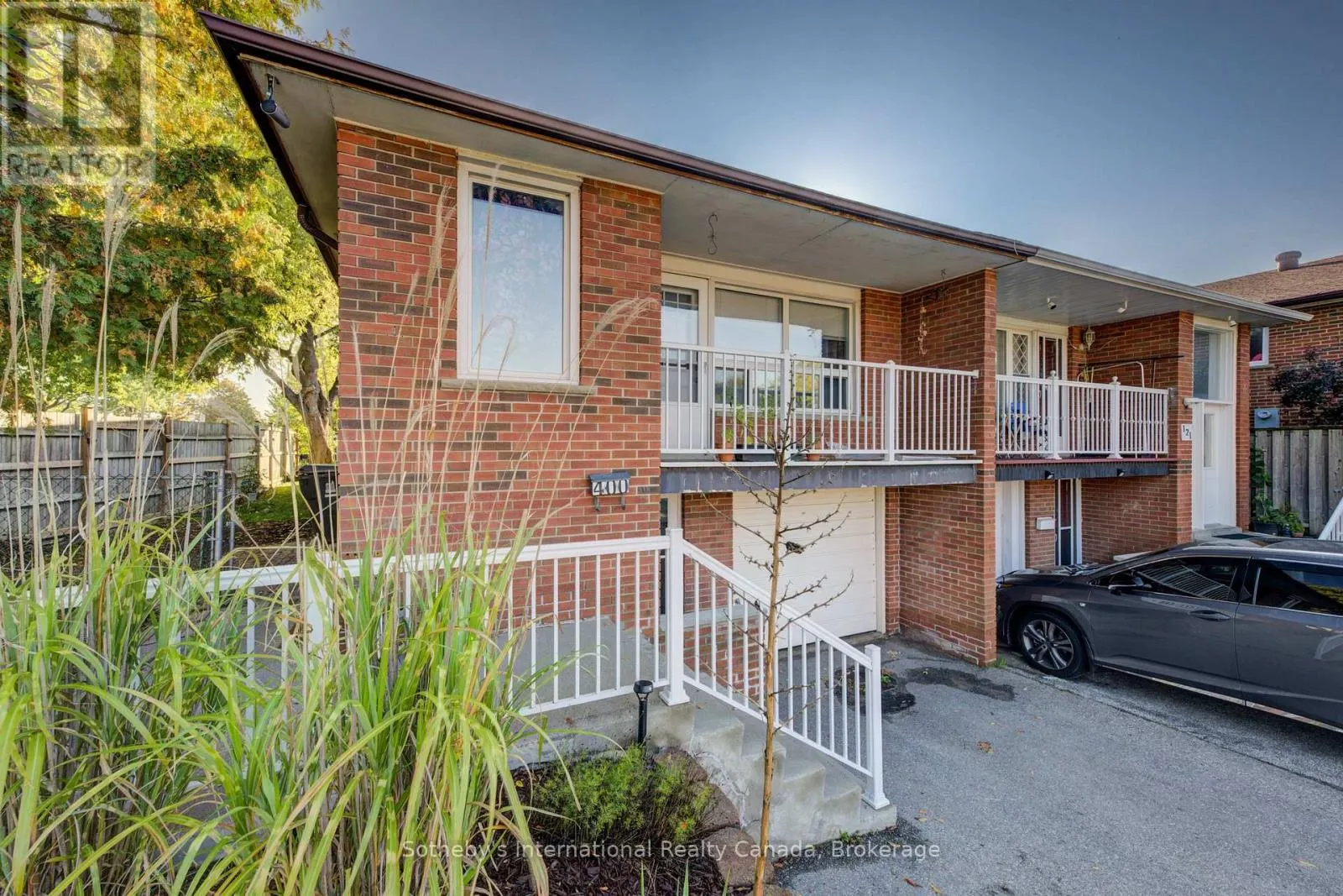 400 CHEROKEE BOULEVARD