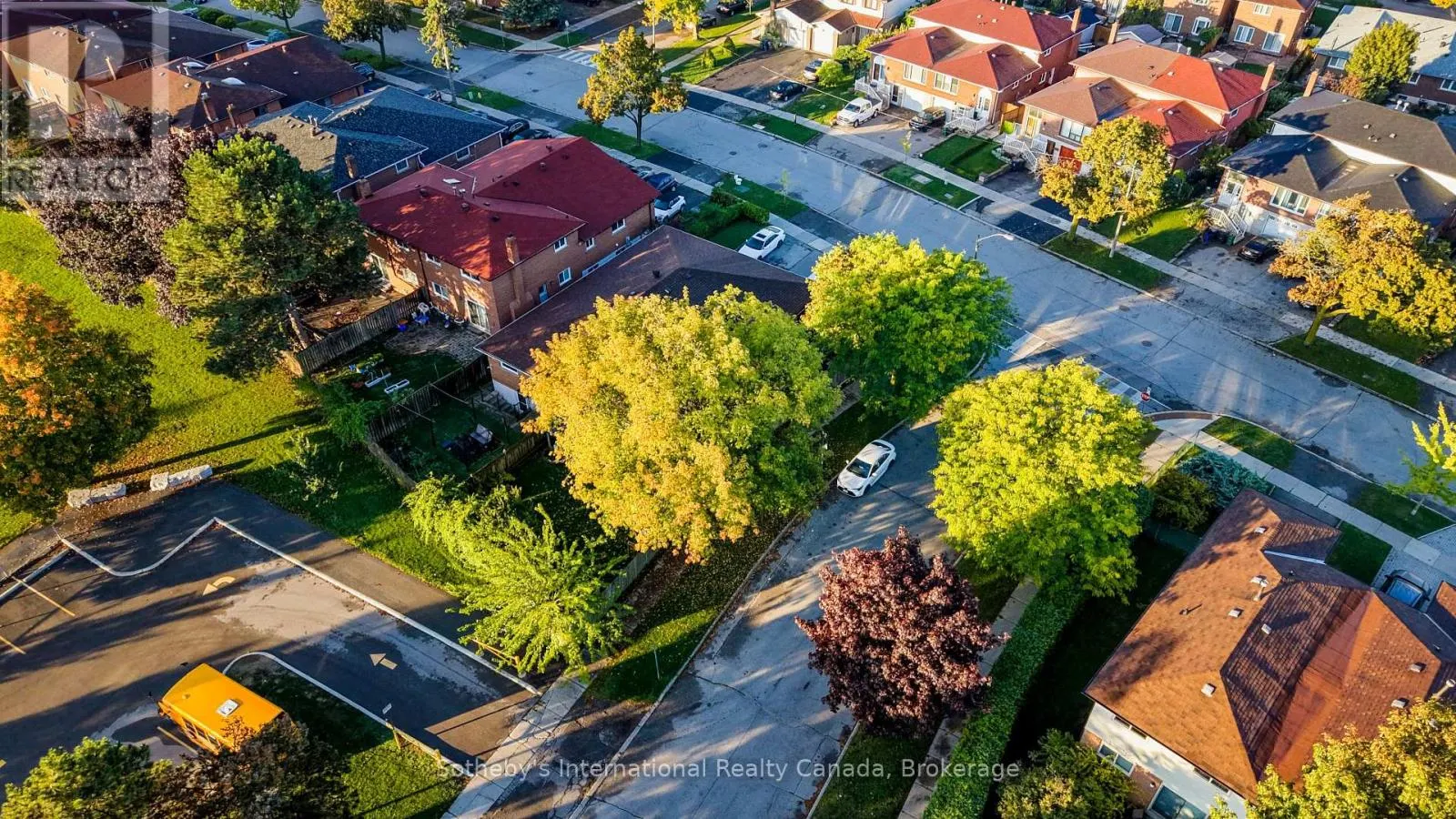 400 CHEROKEE BOULEVARD