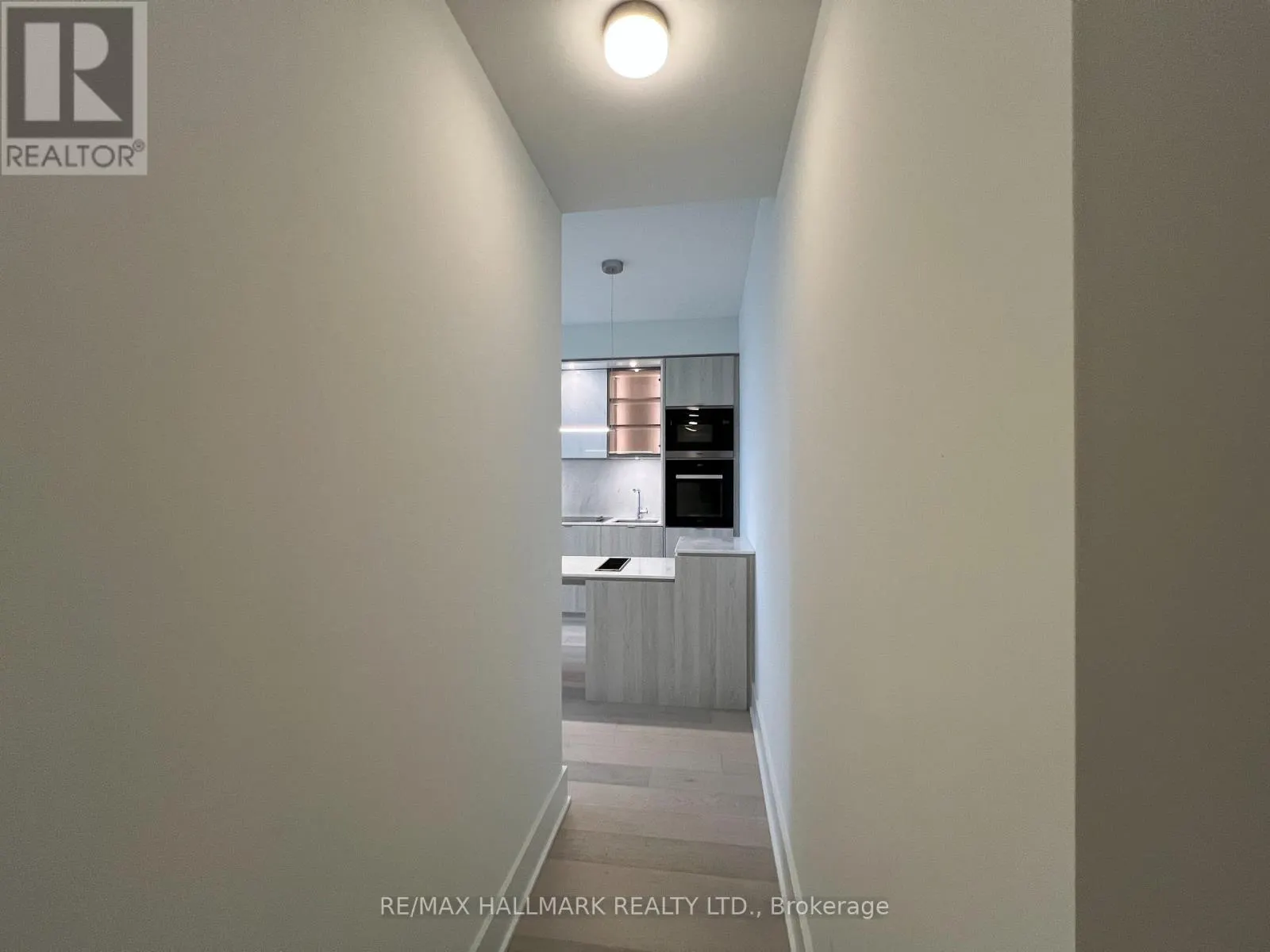 3410 - 11 YORKVILLE AVENUE