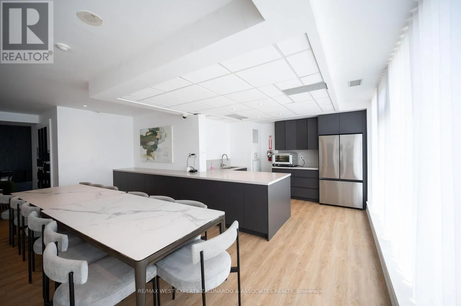 315 - 59 EAST LIBERTY STREET