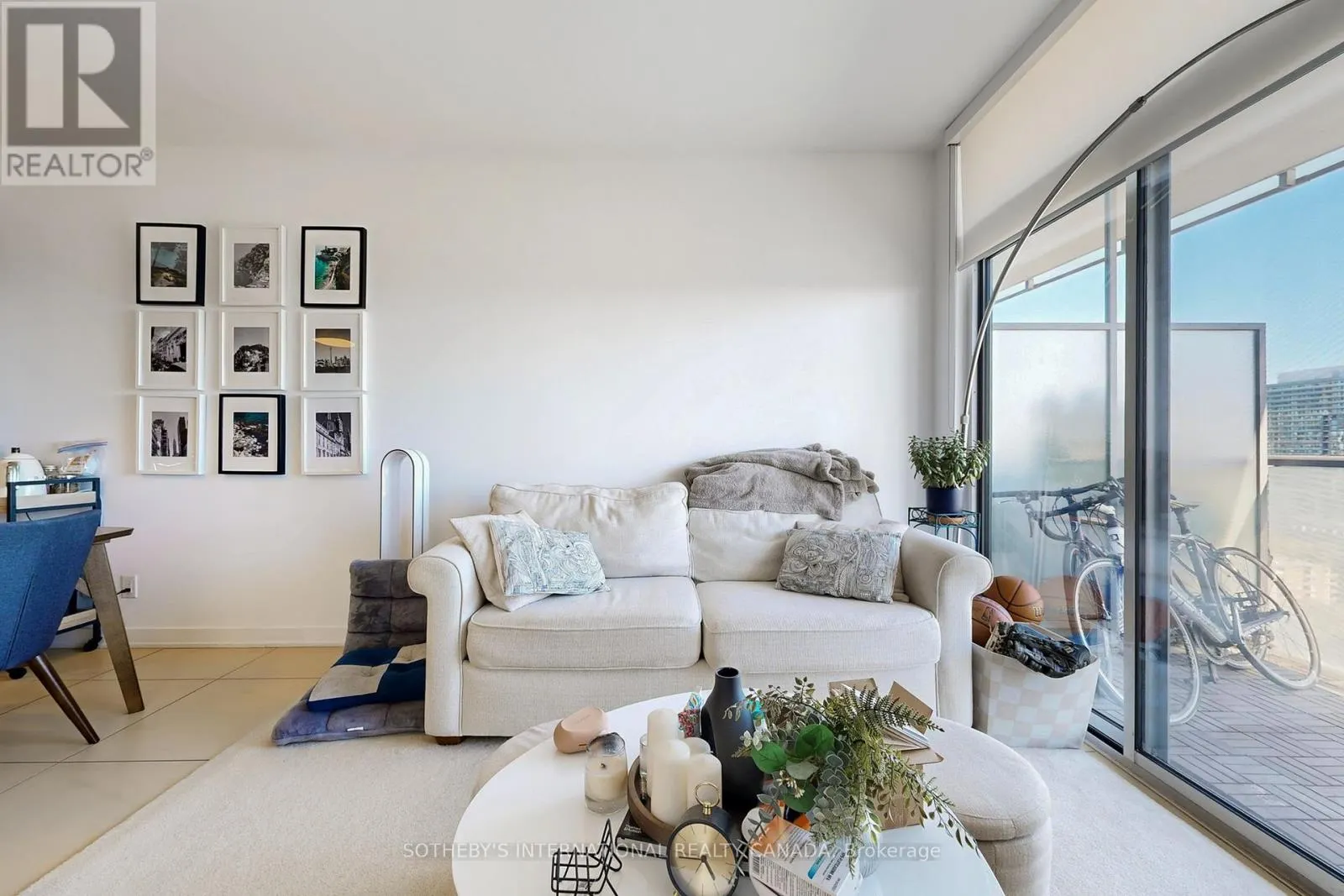 1907 - 1 MARKET STREET