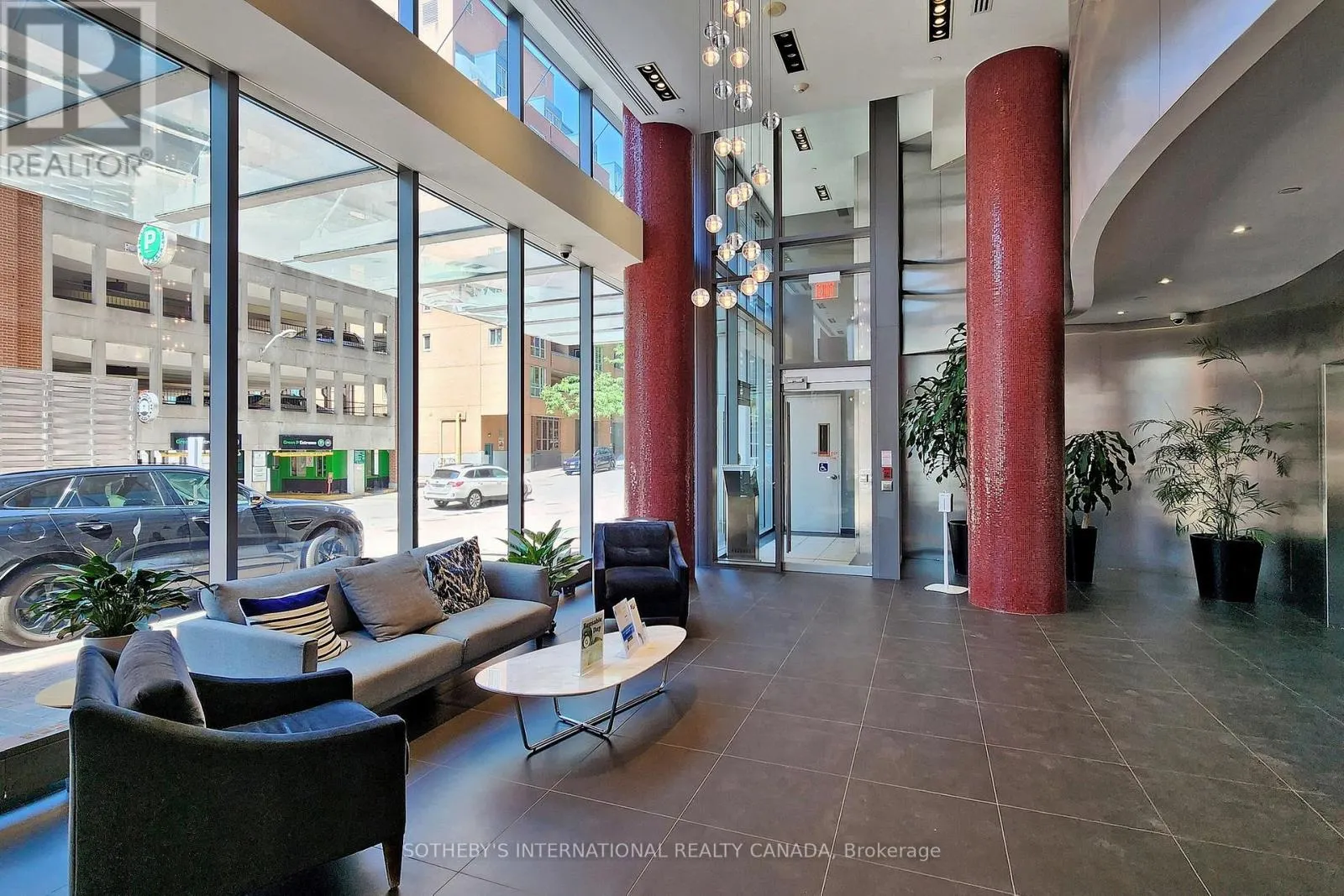 1907 - 1 MARKET STREET