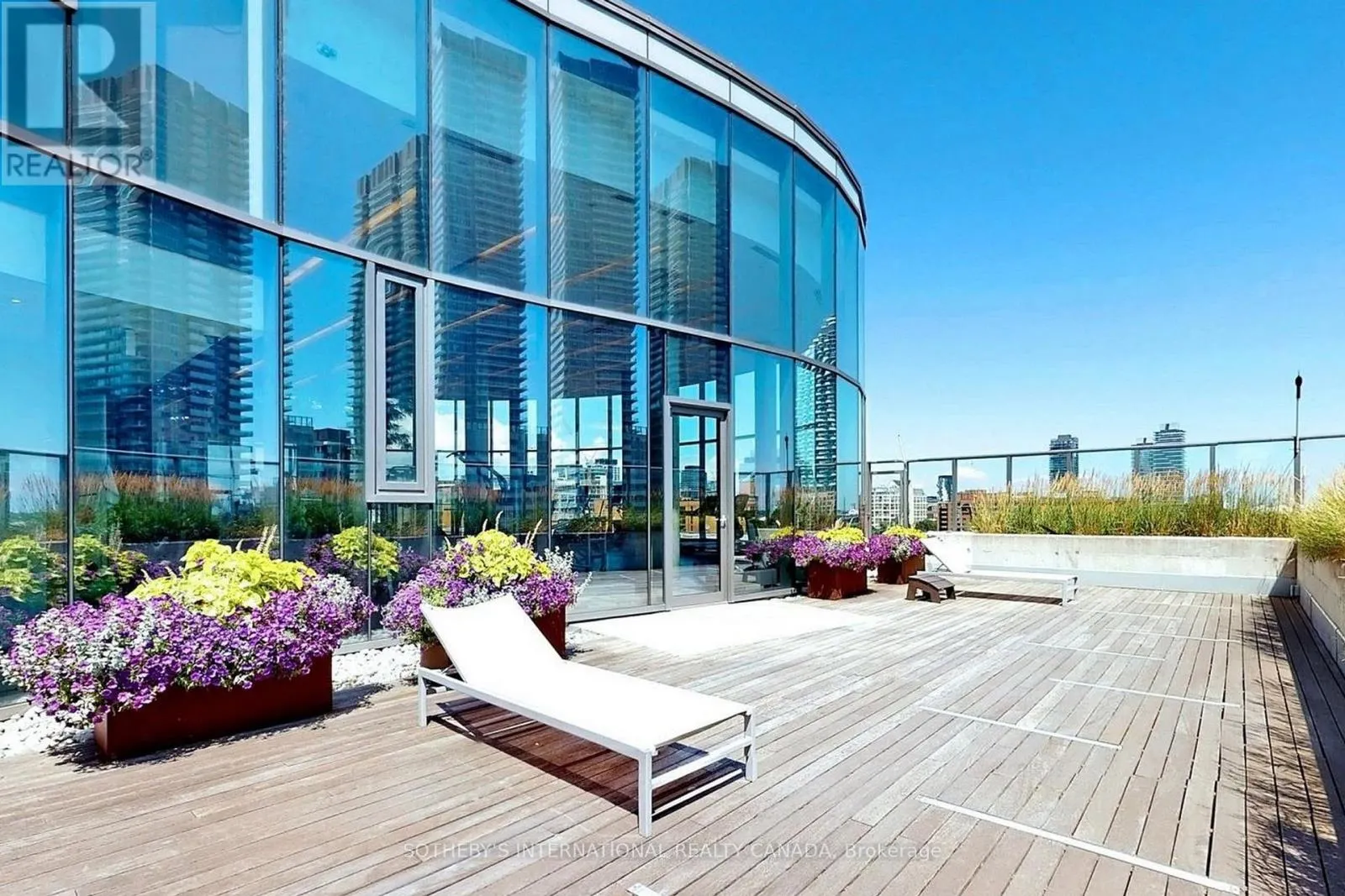 1907 - 1 MARKET STREET