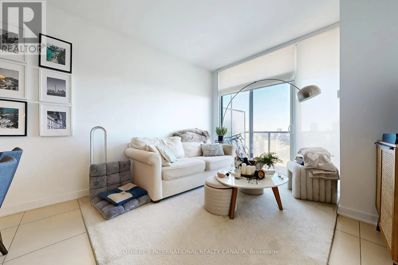 1907 - 1 MARKET STREET