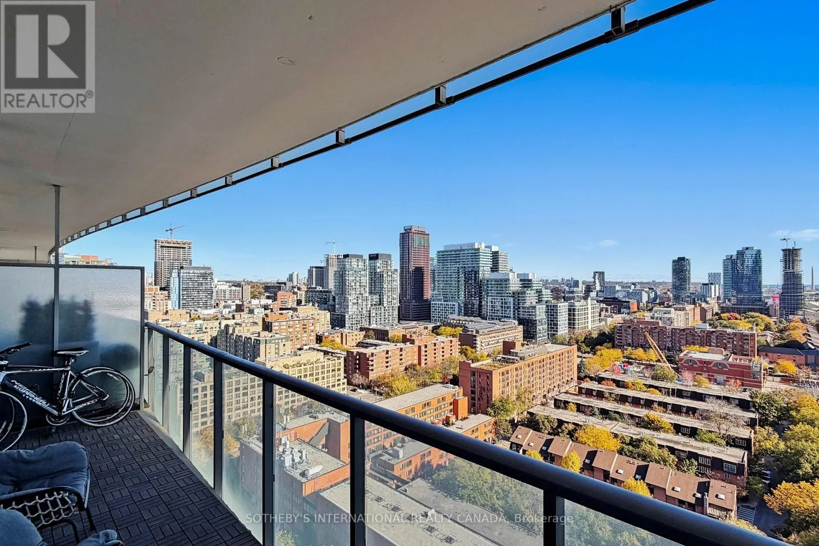 1907 - 1 MARKET STREET