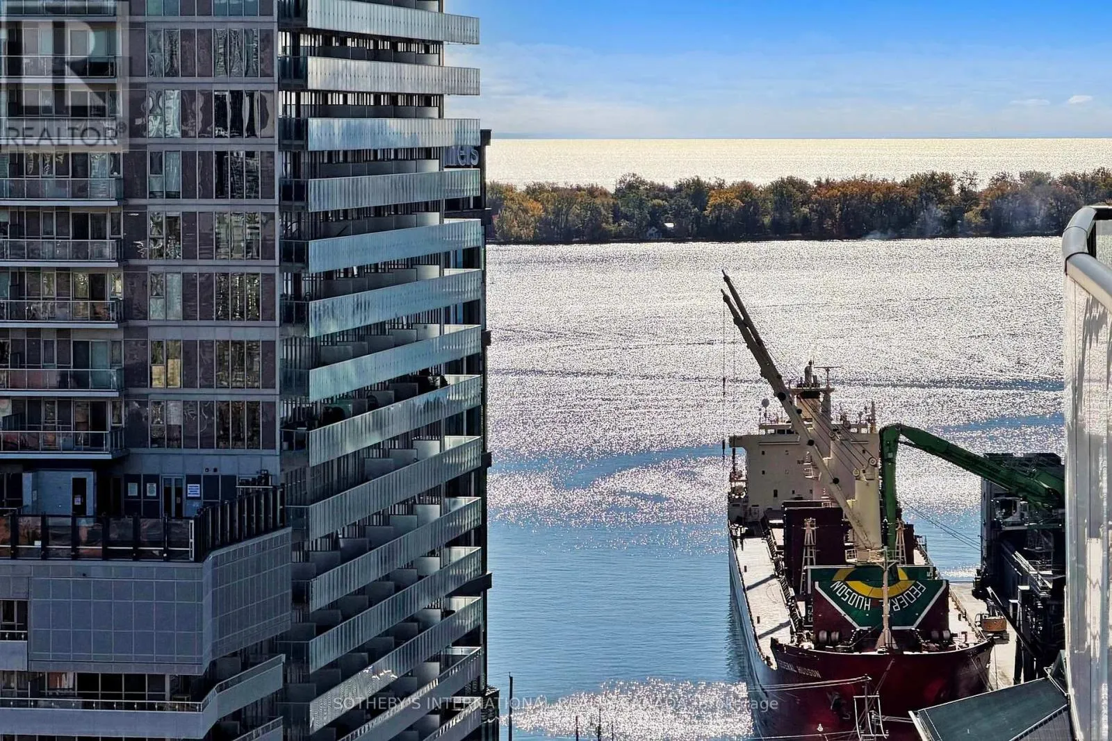 1907 - 1 MARKET STREET