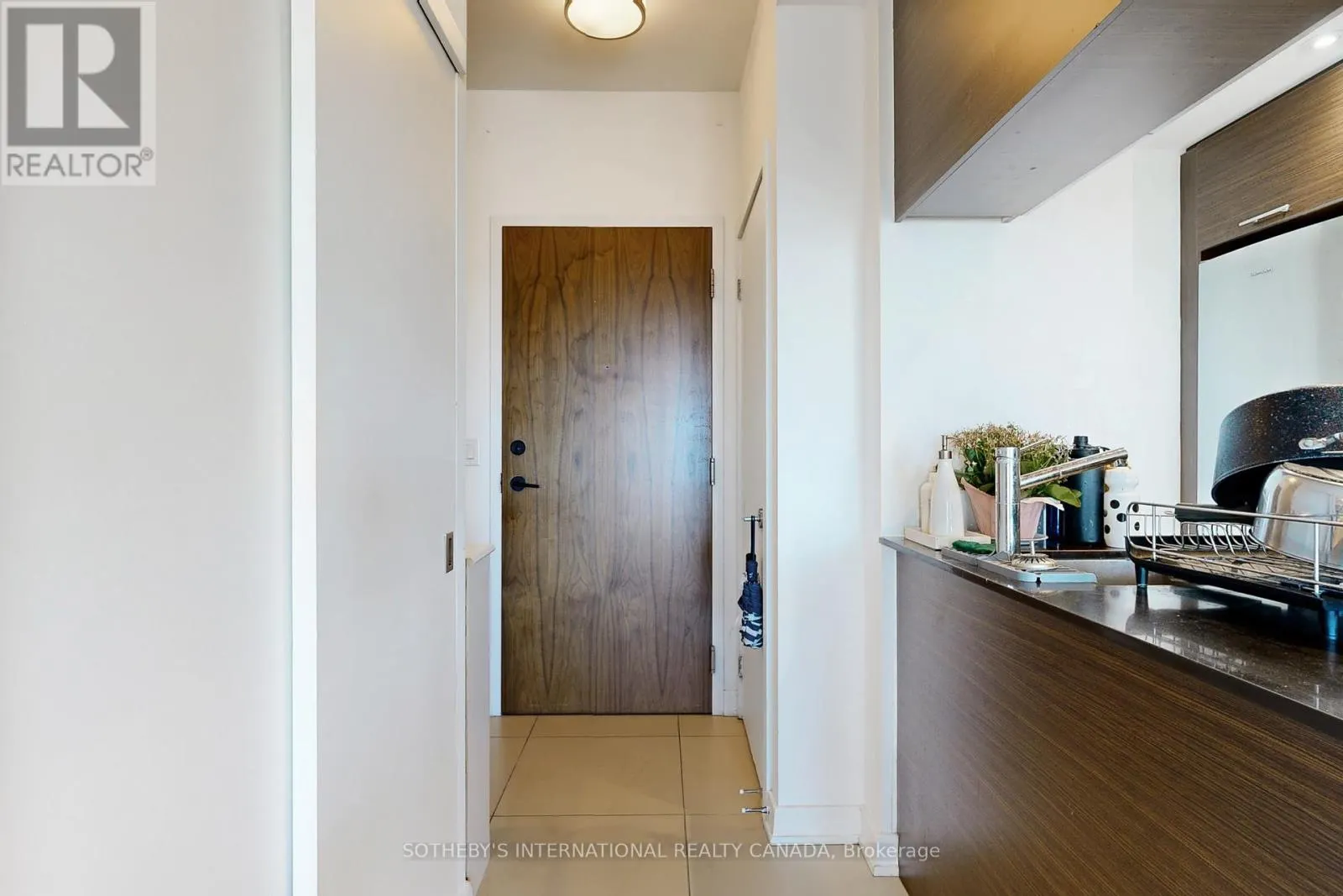 1907 - 1 MARKET STREET