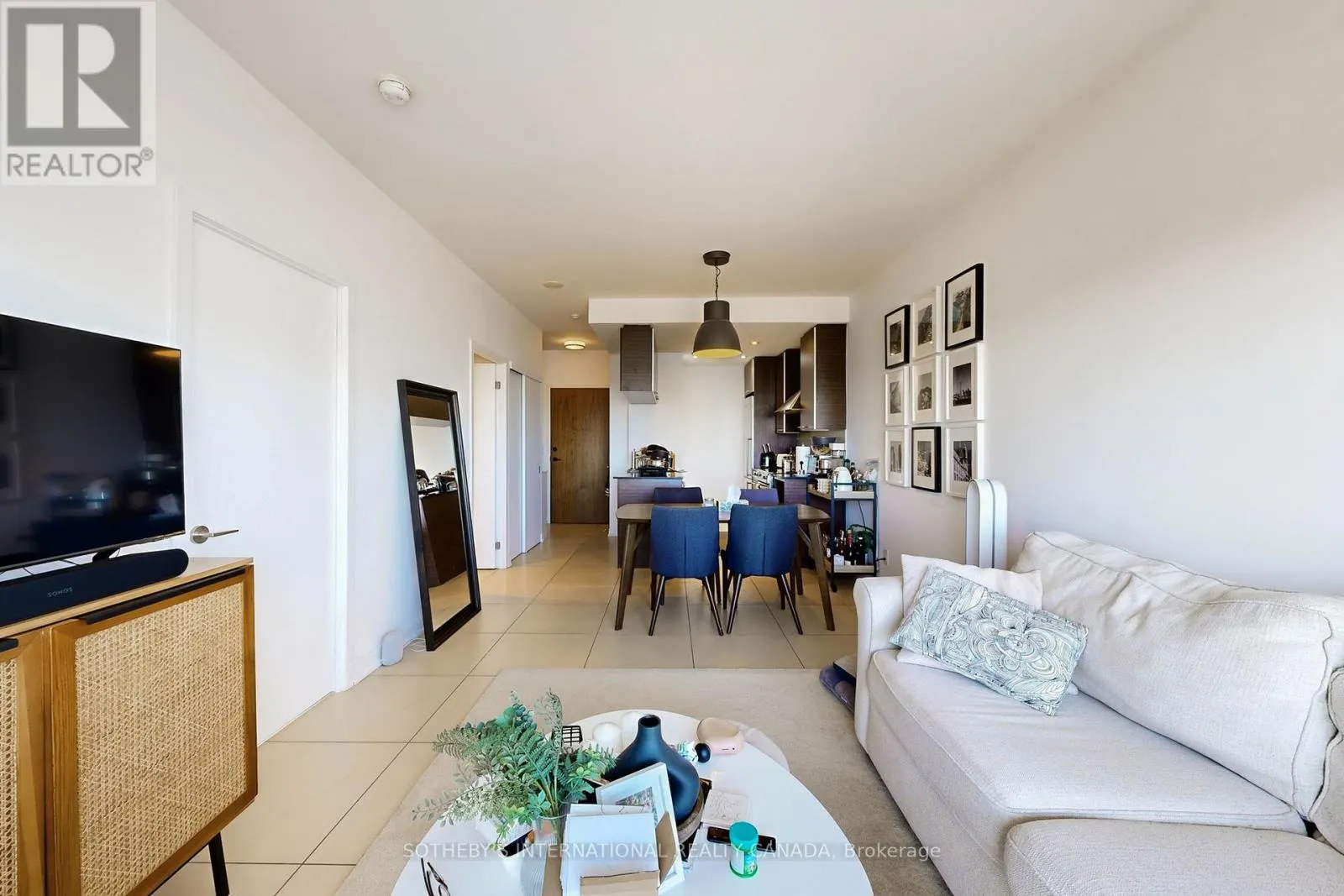 1907 - 1 MARKET STREET