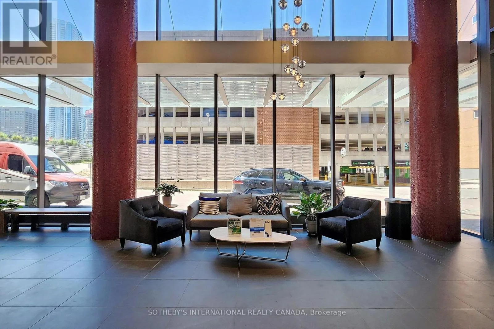 1907 - 1 MARKET STREET