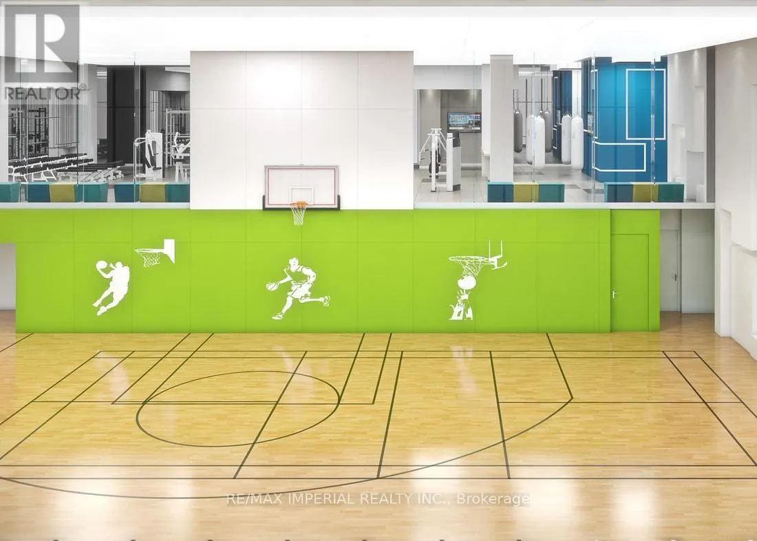 405 - 195 REDPATH AVENUE