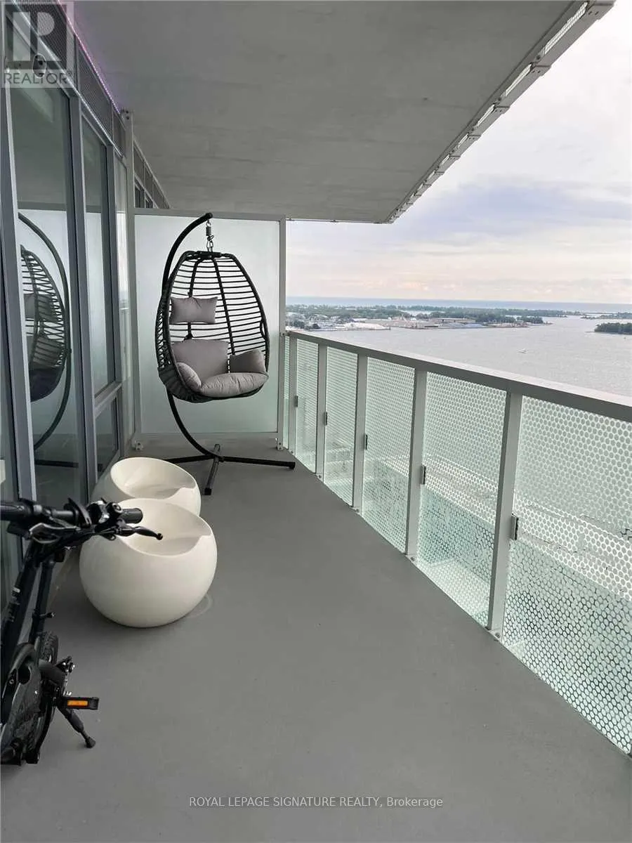 2603 - 15 QUEENS QUAY E