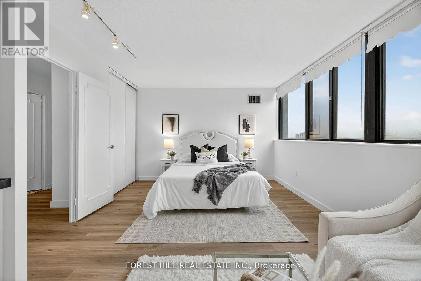 1802 - 80 ANTIBES DRIVE