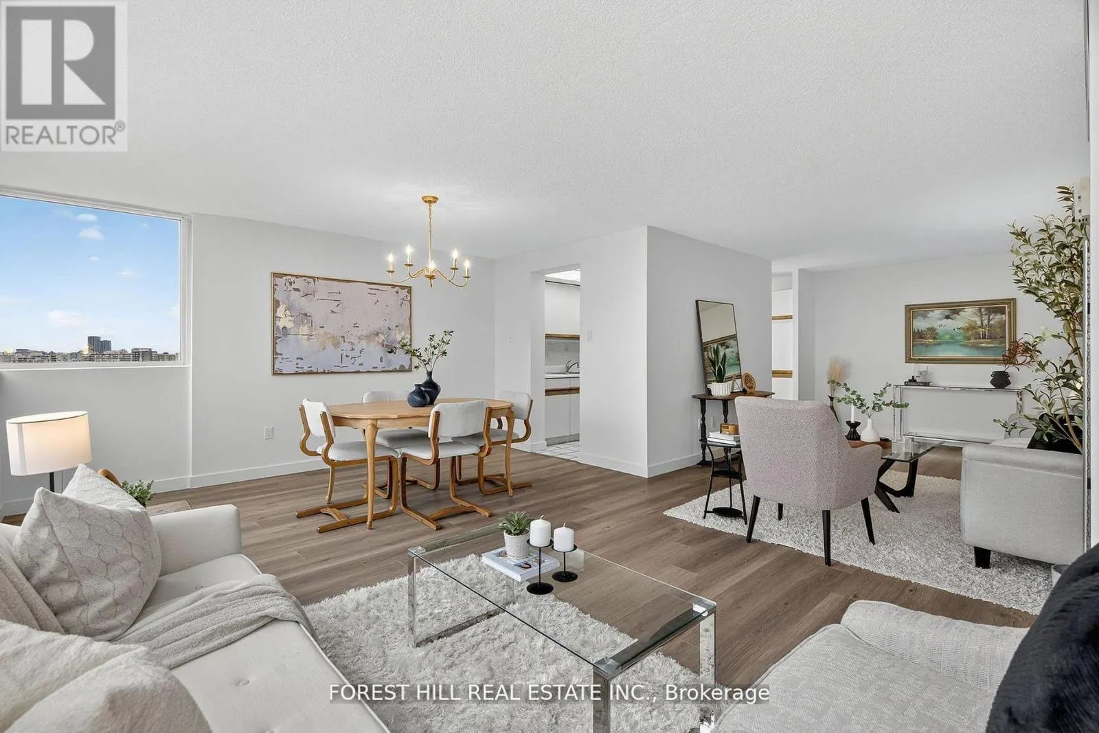 1802 - 80 ANTIBES DRIVE