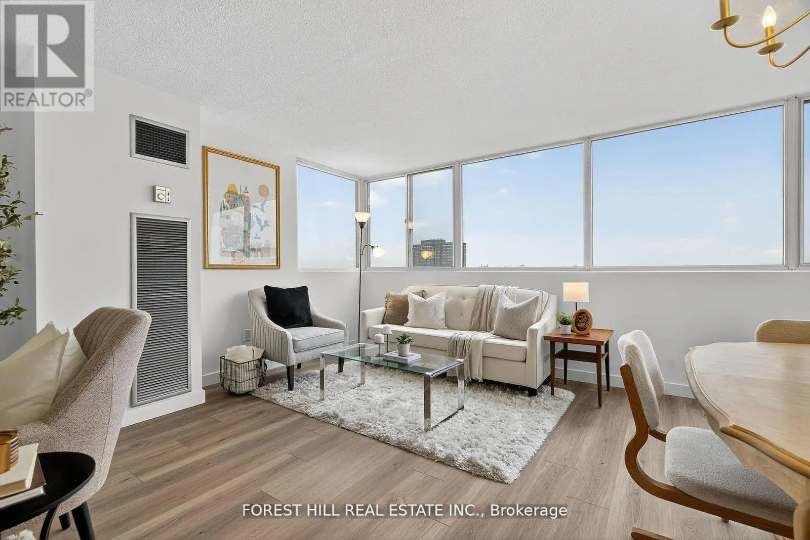 1802 - 80 ANTIBES DRIVE