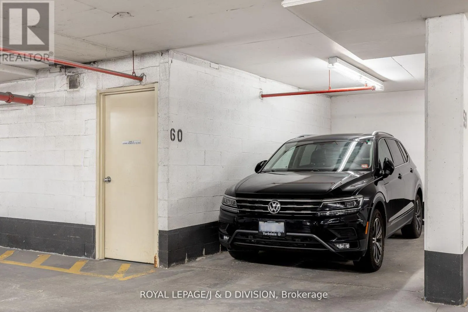 303 - 33 DELISLE AVENUE