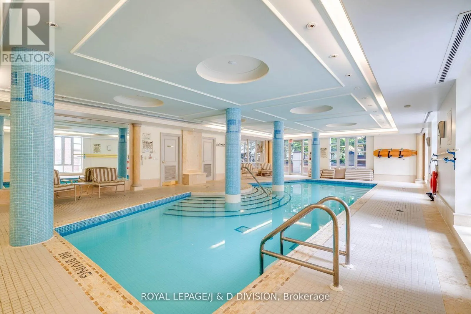 303 - 33 DELISLE AVENUE