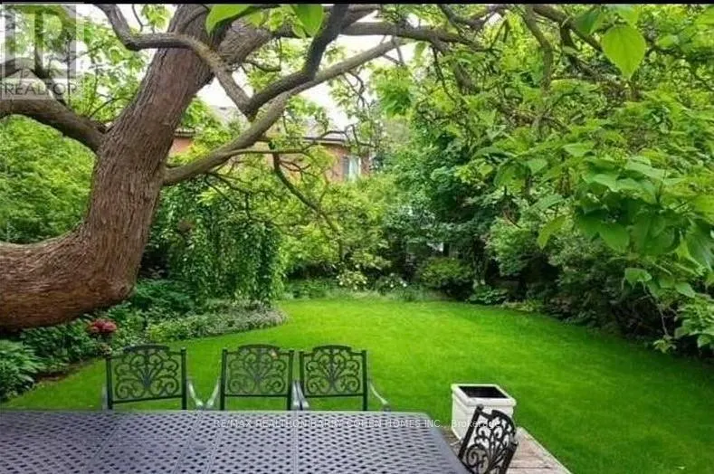 29 GLEN RUSH BOULEVARD