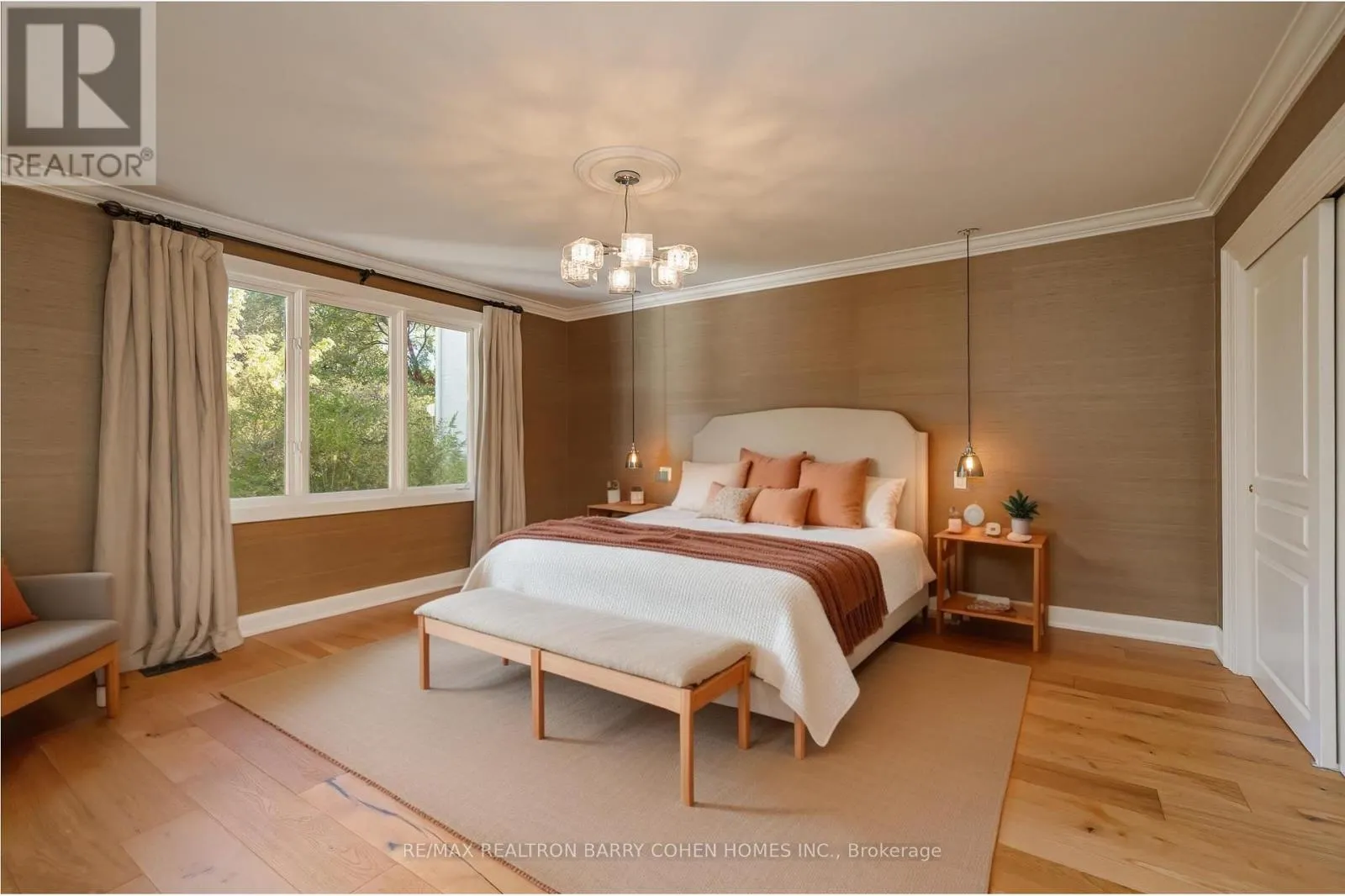 29 GLEN RUSH BOULEVARD