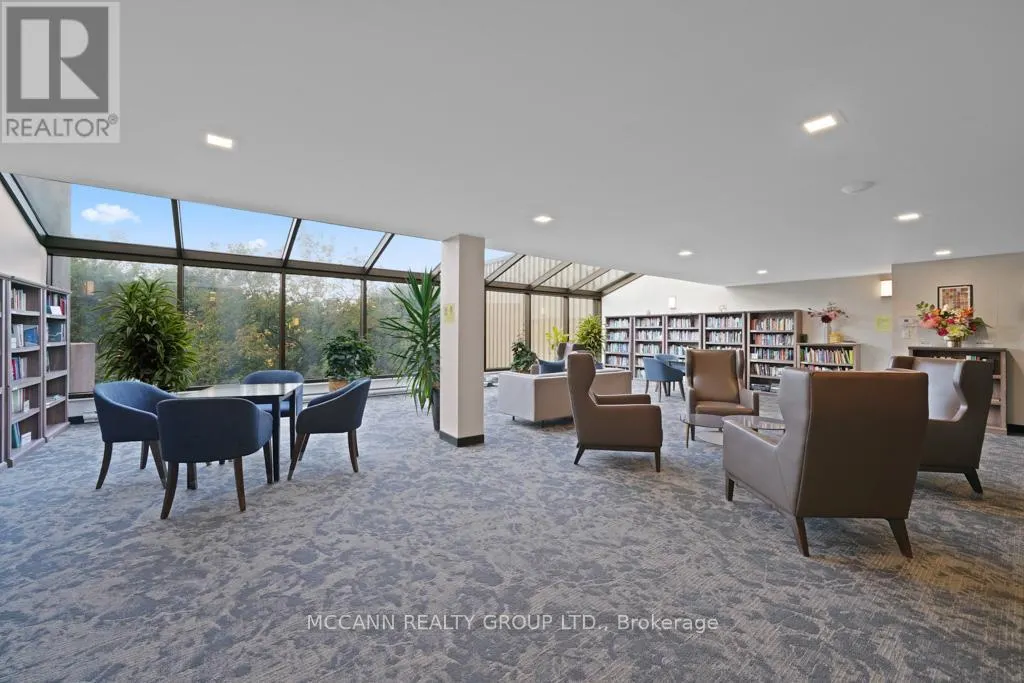 301 - 360 BLOOR STREET E