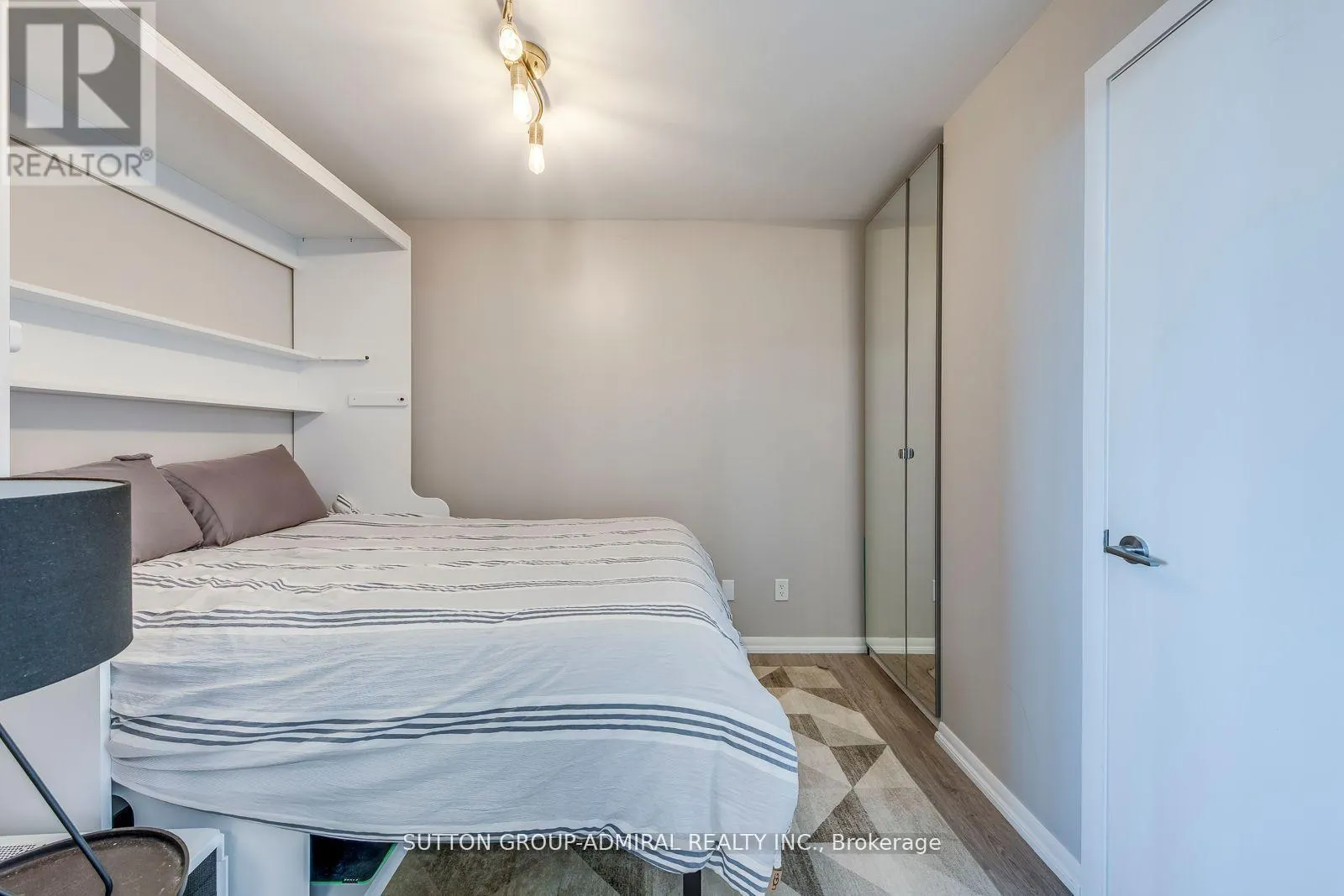 709 - 219 FORT YORK BOULEVARD