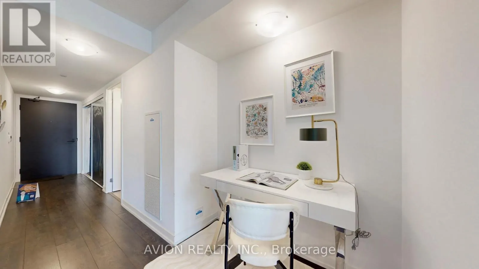 2007 - 60 SHUTER STREET