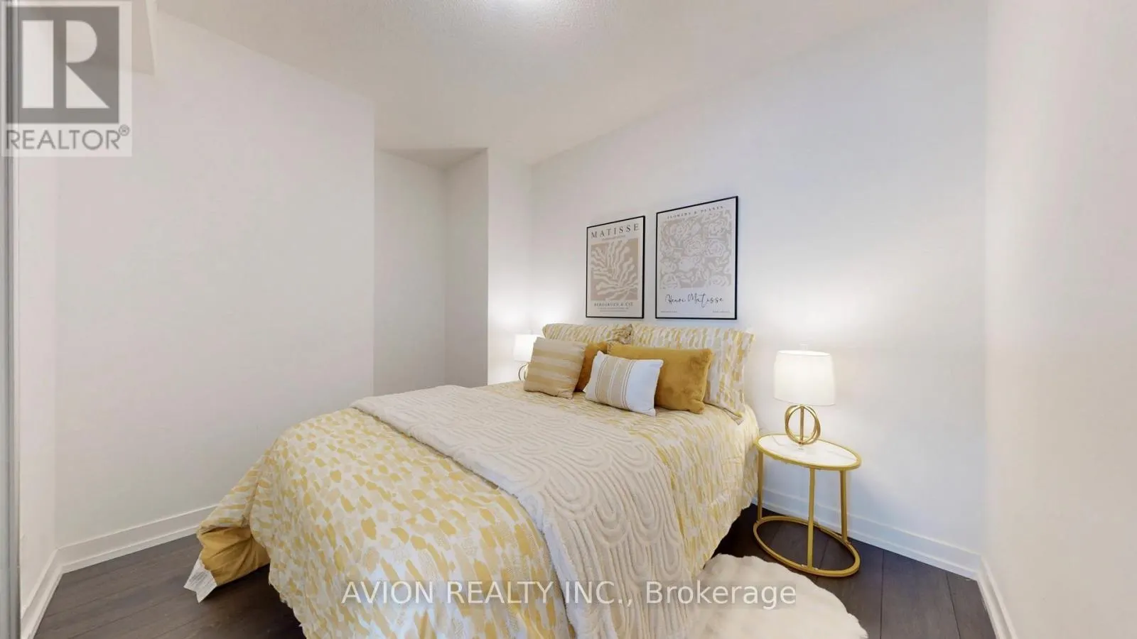 2007 - 60 SHUTER STREET