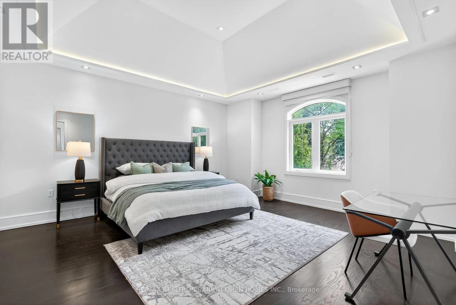 29 JUNEWOOD CRESCENT