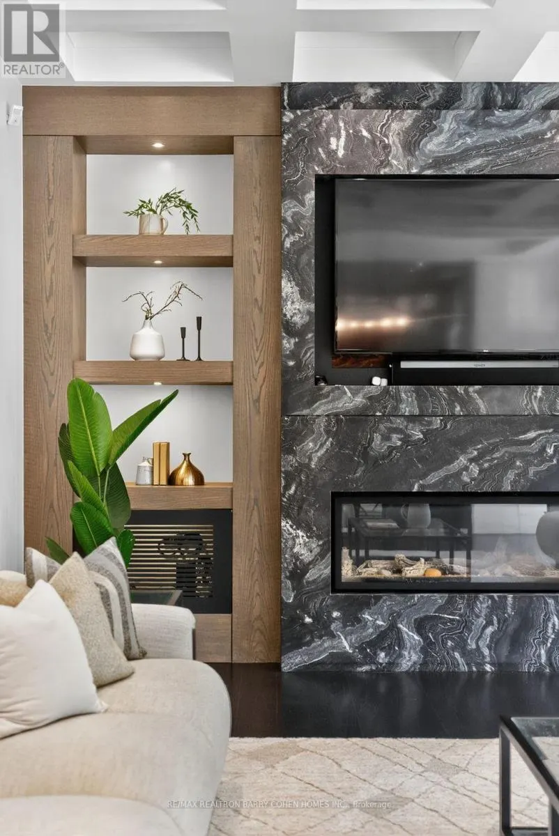 29 JUNEWOOD CRESCENT