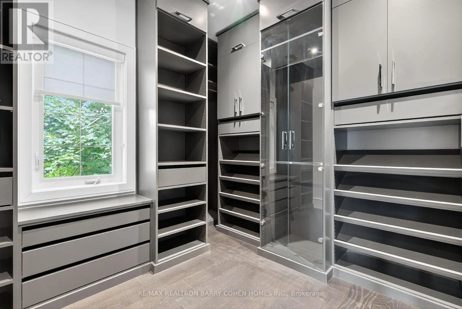 29 JUNEWOOD CRESCENT