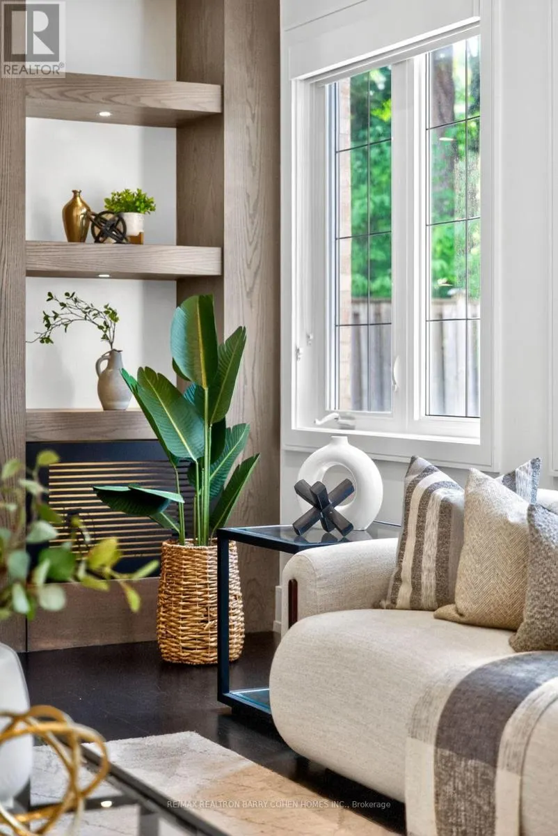 29 JUNEWOOD CRESCENT