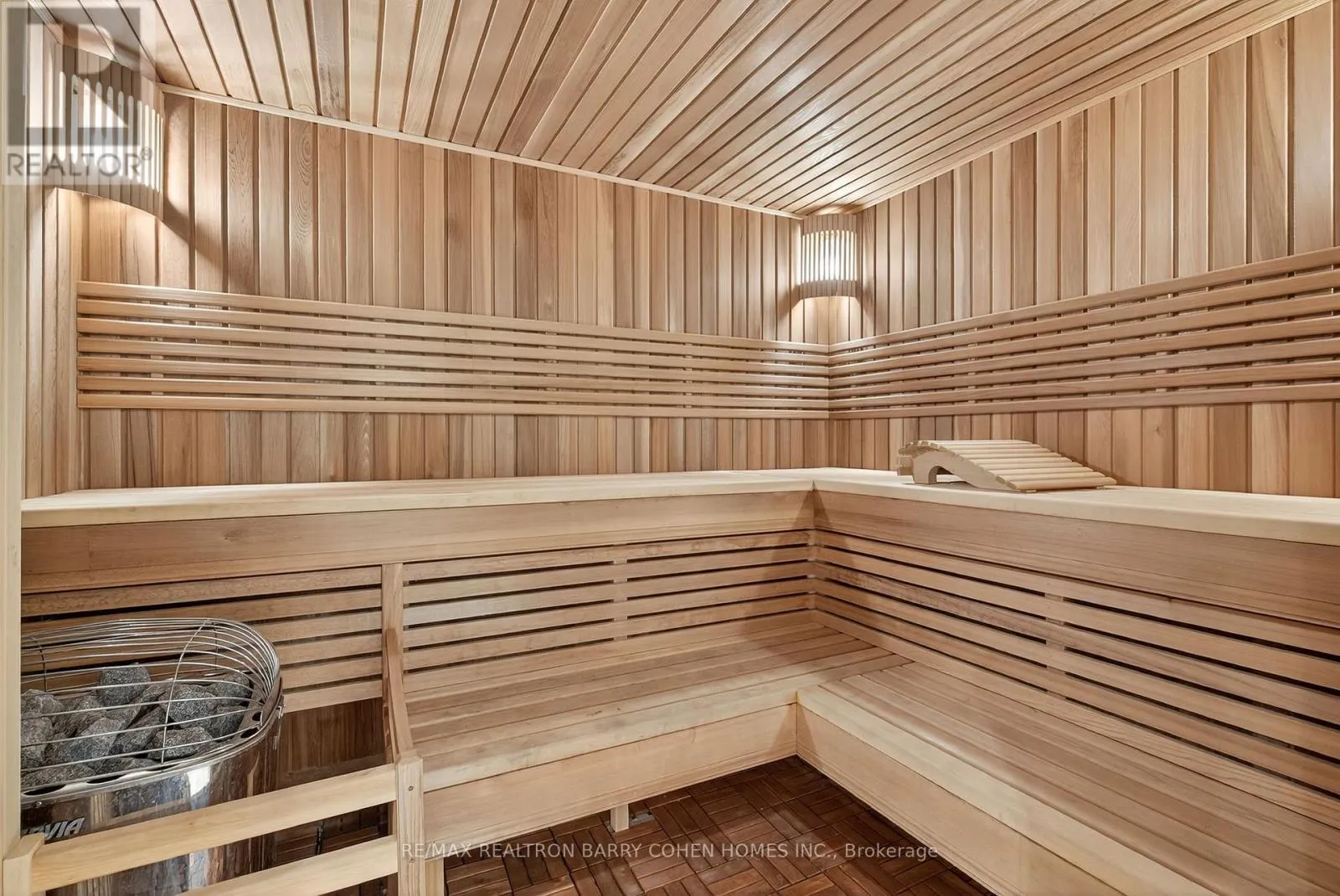 29 JUNEWOOD CRESCENT