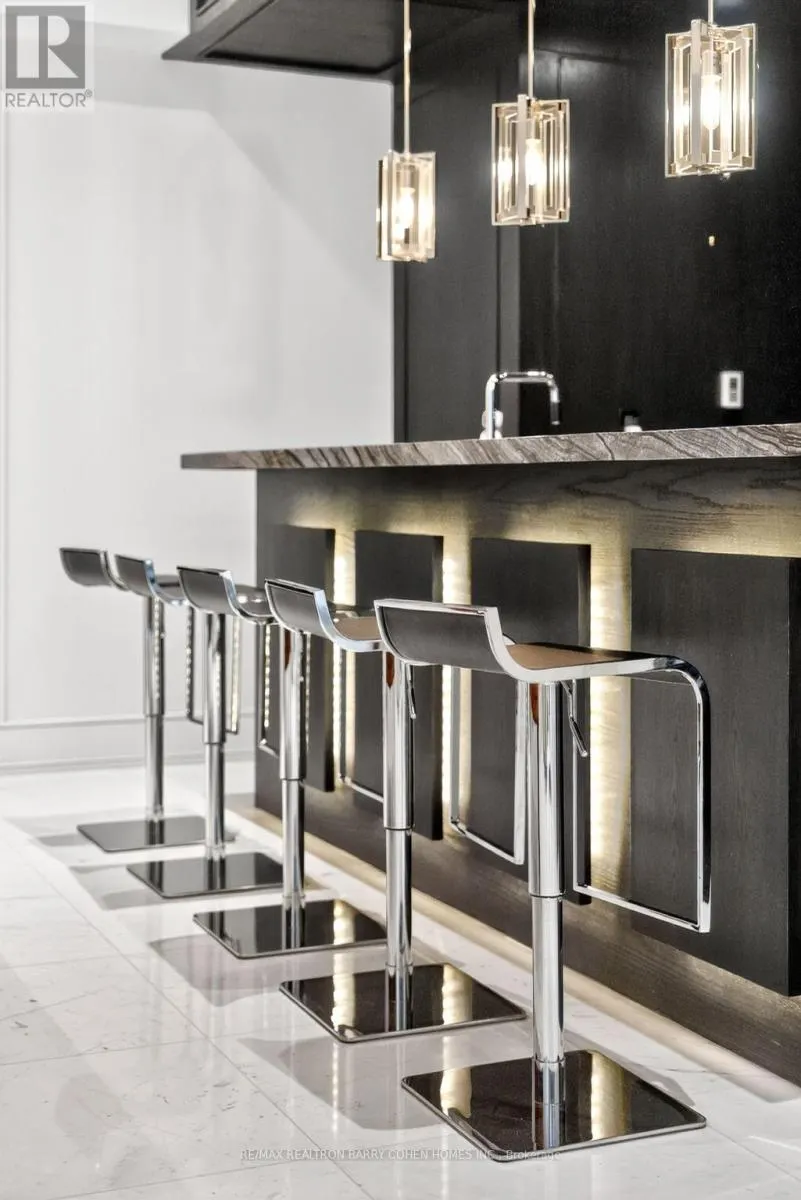 29 JUNEWOOD CRESCENT