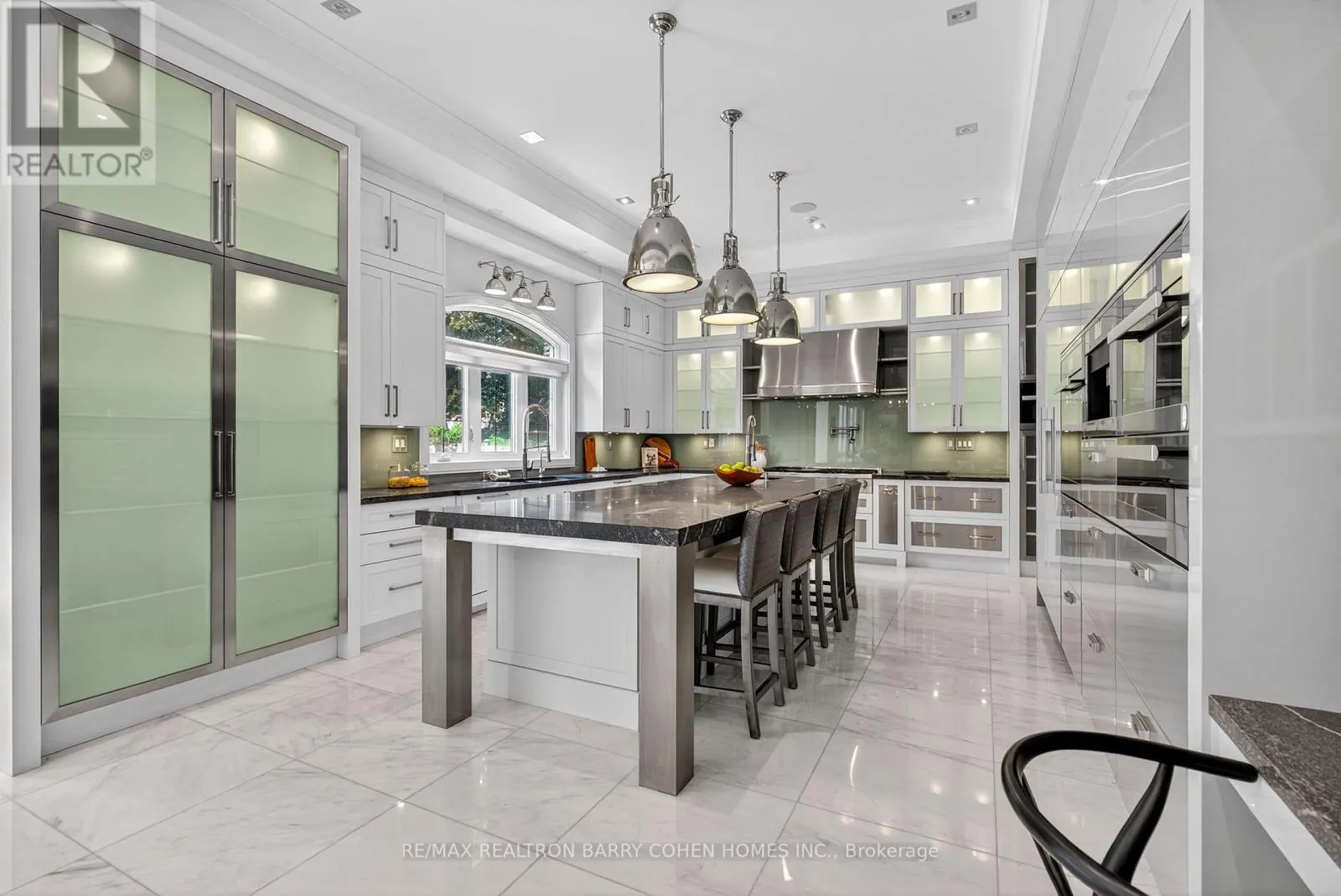 29 JUNEWOOD CRESCENT