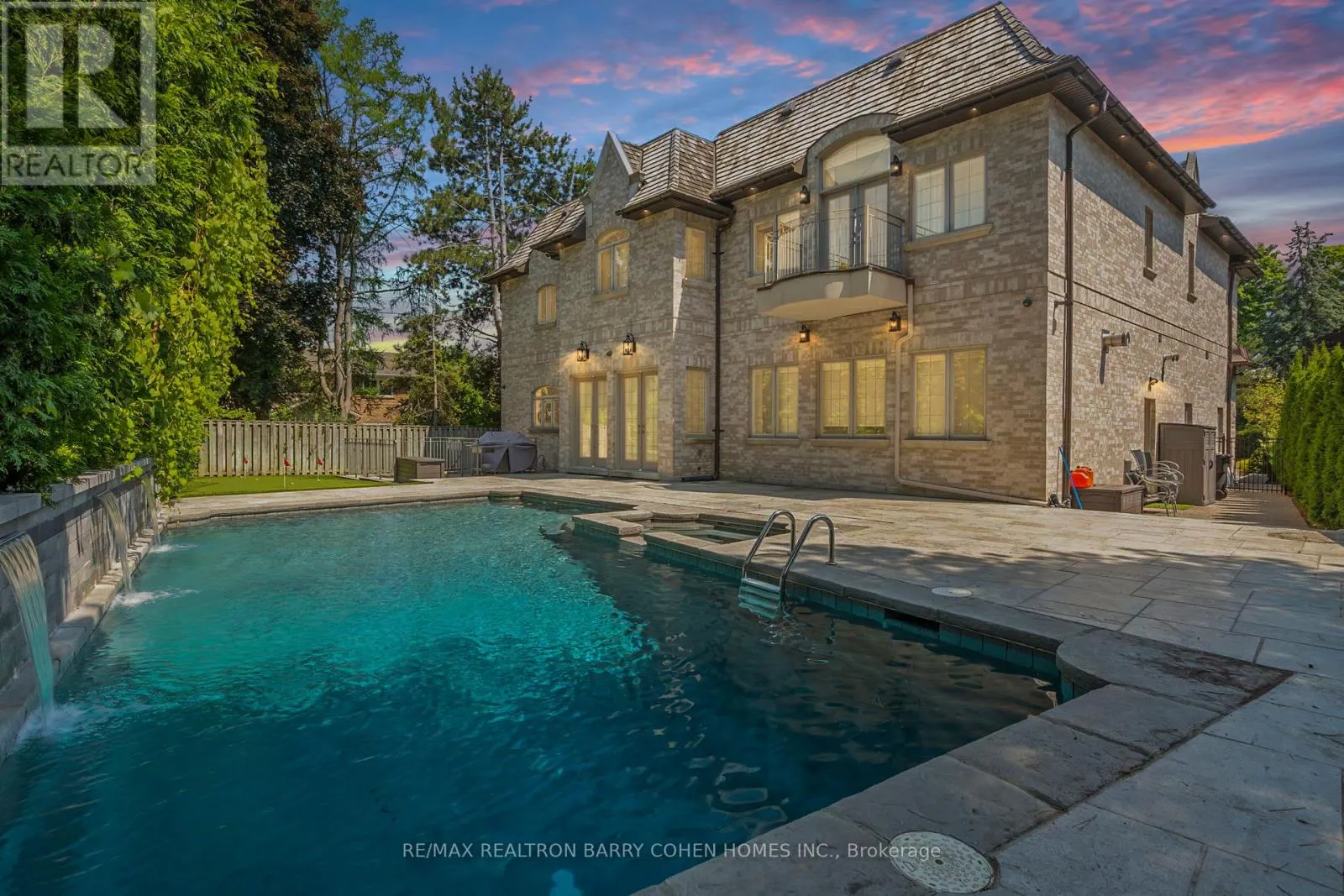 29 JUNEWOOD CRESCENT