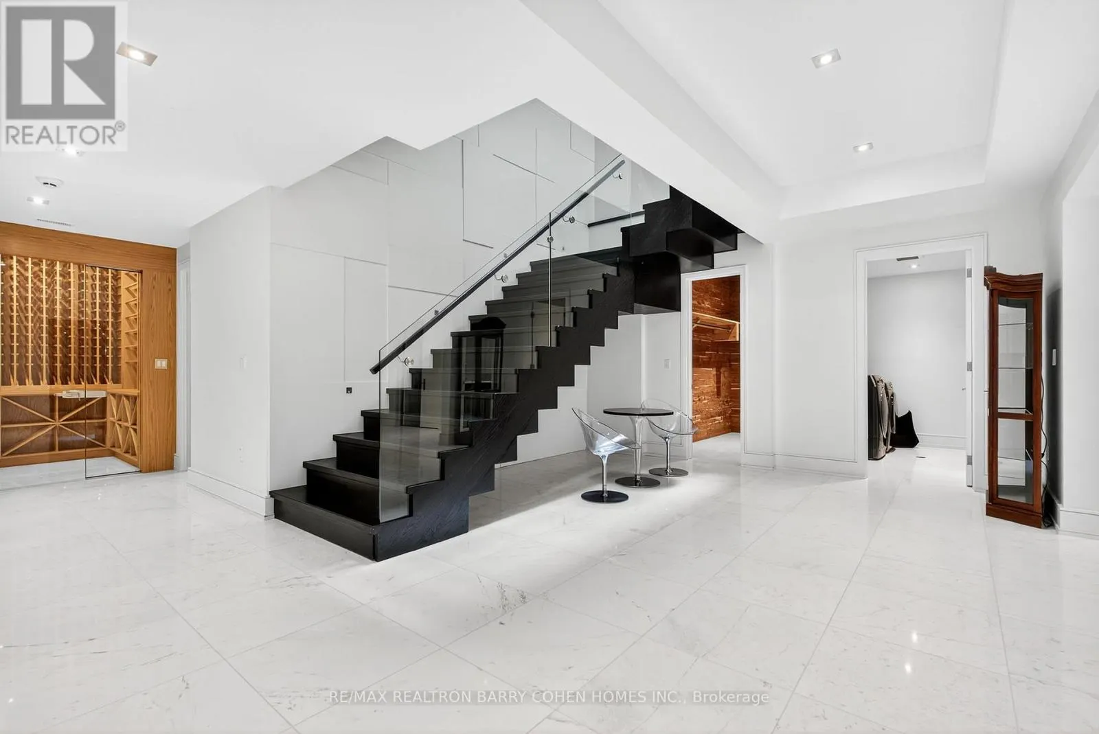 29 JUNEWOOD CRESCENT