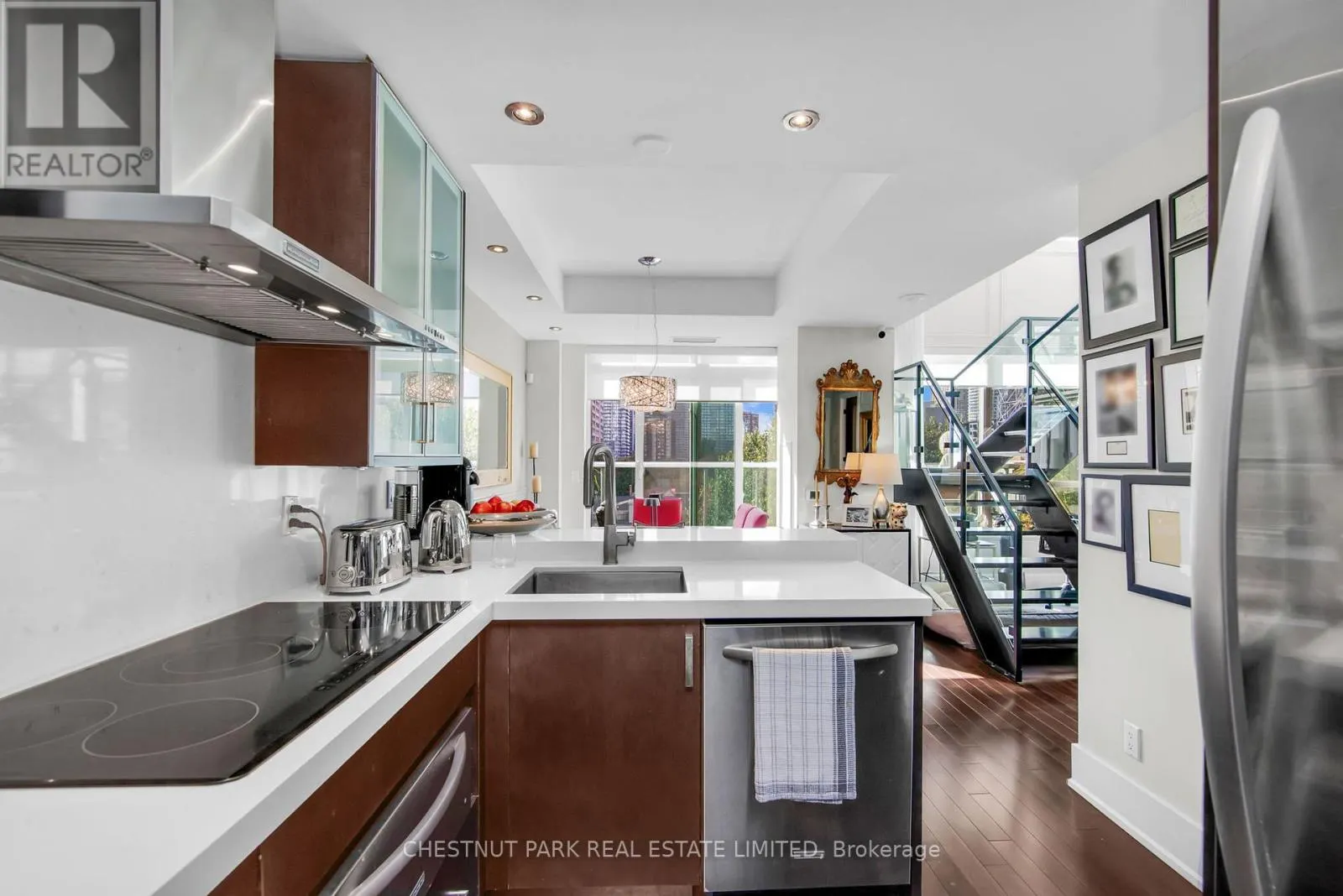 617 - 120 HOMEWOOD AVENUE