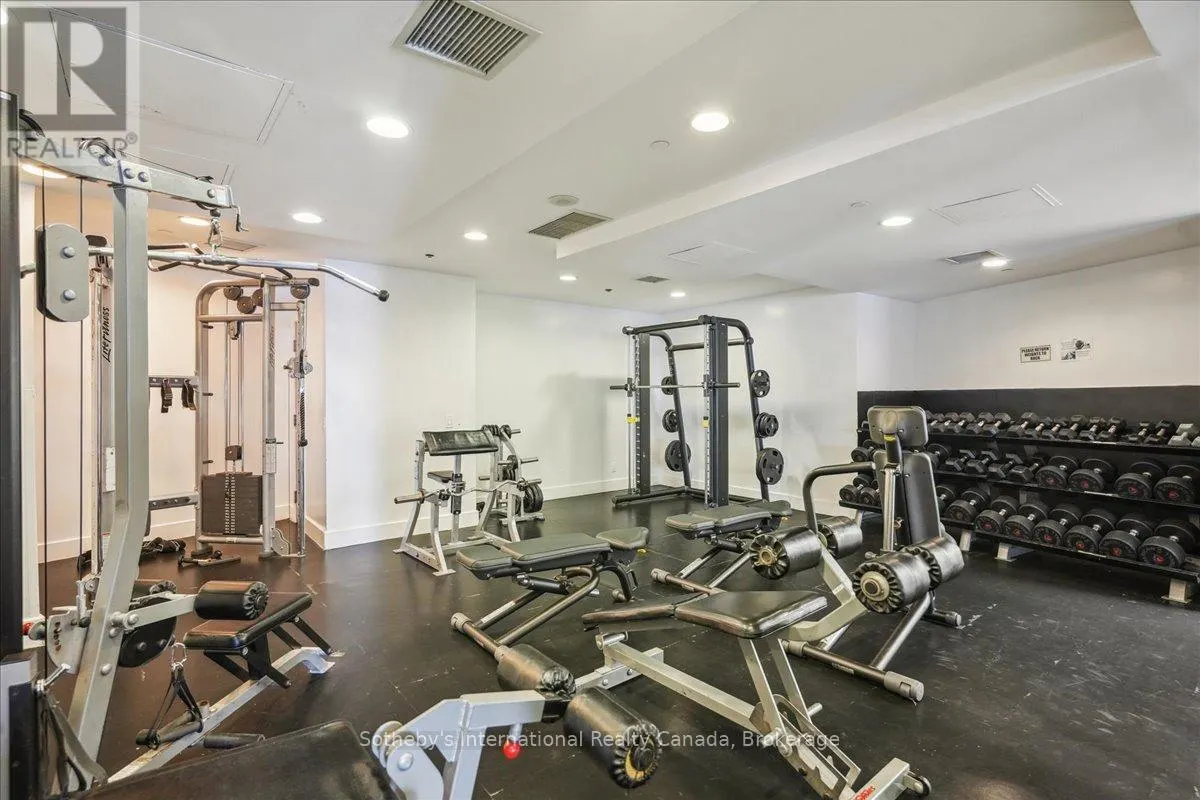 1804 - 218 QUEENS QUAY W, #1804