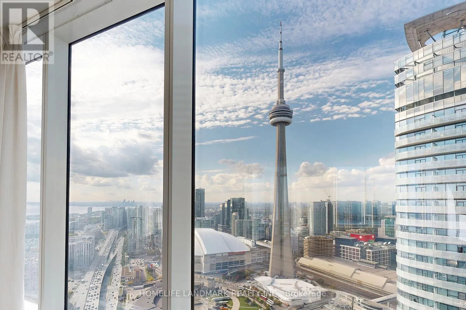 5510 - 10 YORK STREET