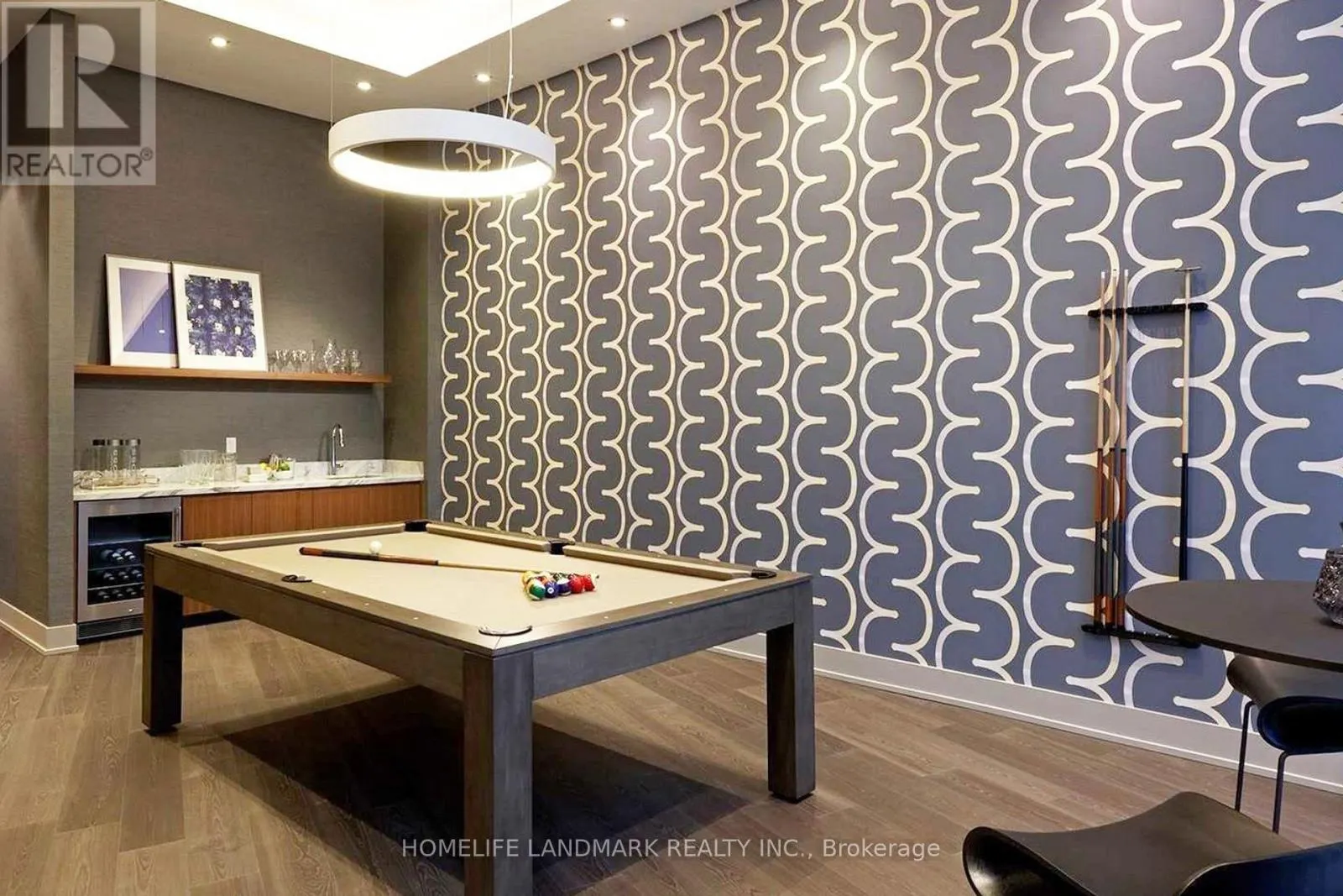 5510 - 10 YORK STREET